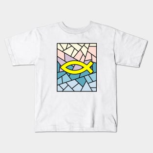 The ancient sign of the early Christians is a fish. Kids T-Shirt